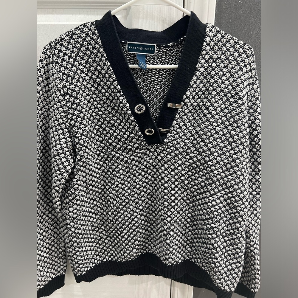 Karen Scott cotton sweater